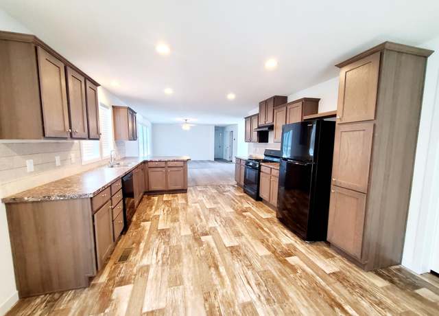 Property at 9269 Windjammer Dr #1263, Fair Haven, MI 48023, 3 beds, 2 baths