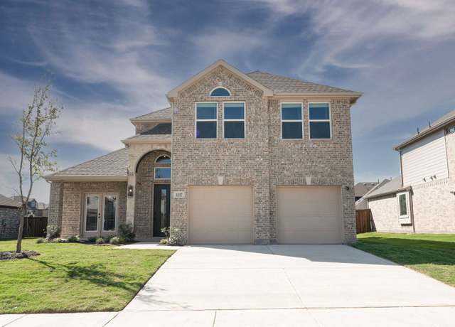 Property at 1317 Flamingo Rd, Forney, TX 75126, 5 beds, 3 baths