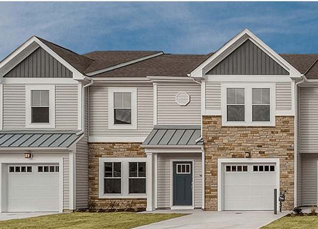 Property at 1005 Ventana St #101, Suffolk, VA 23435, 3 beds, 2.5 baths
