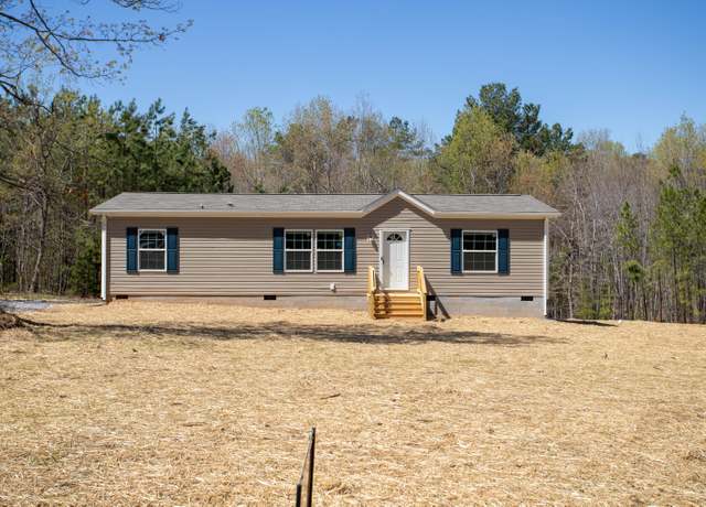 Property at 1177 Austins Rd, Dillwyn, VA 23936, 3 beds, 2 baths