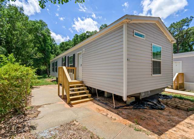 Property at 1300 Schillinger Rd S Unit B32, Mobile, AL 36695, 2 beds, 2 baths