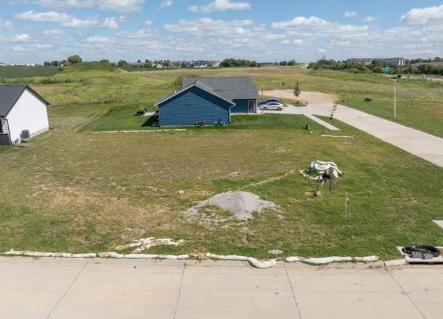 Property at 3103 Bryant Blvd SW, Cedar Rapids, IA 52404, 1 bed, 1 bath