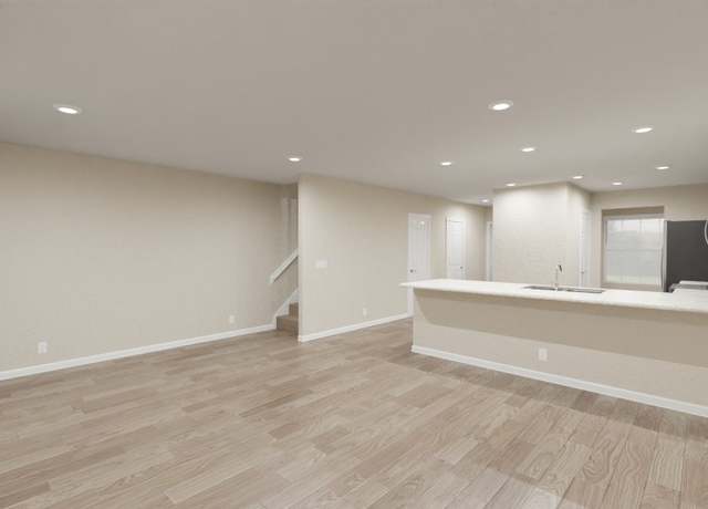 Property at 325 Wharf Way, Winter Haven, FL 33881, 3 beds, 2 baths