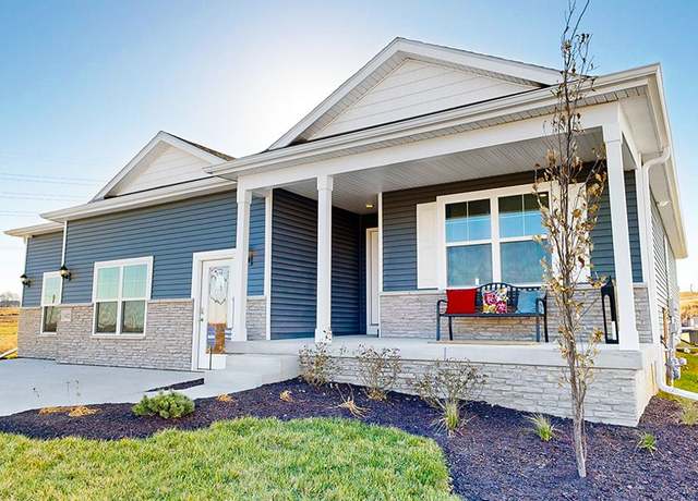 Property at 18352 Cary St, Omaha, NE 68136, 4 beds, 3 baths