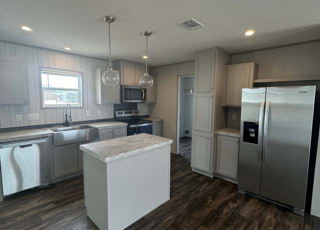 Property at Aspen Plan, Pearland, TX 77581, 3 beds, 2 baths