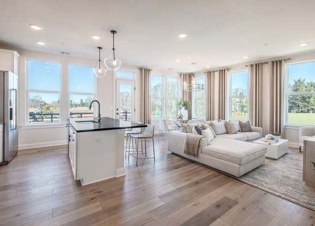 Property at Greenwich Plan, New Brunswick, NJ 08901, 2 beds, 2.5 baths