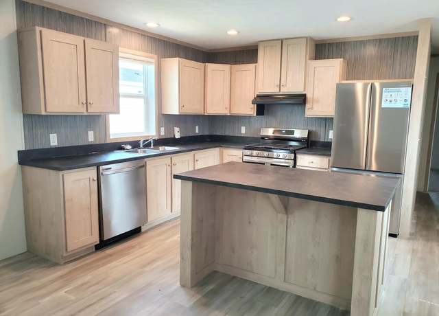 Property at 9984 Harbor Bch #740, Fair Haven, MI 48023, 2 beds, 2 baths