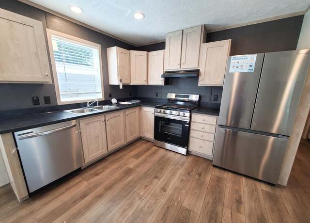 Property at 9984 Harbor Bch #740, Fair Haven, MI 48023, 2 beds, 2 baths