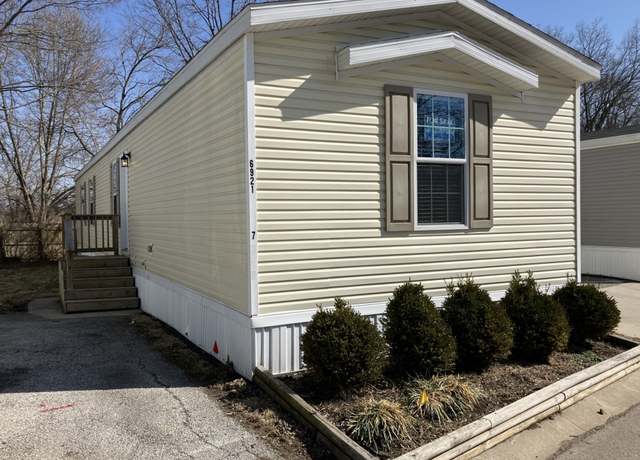 Property at 6921 Bittersweet Ln #7, Indianapolis, IN 46236, 3 beds, 2 baths