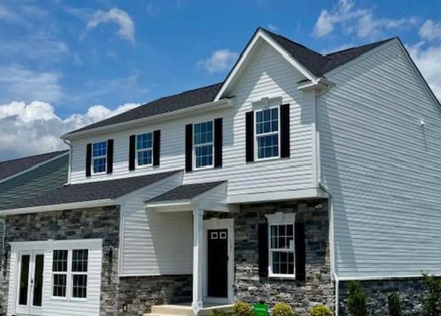 Property at 161 Williamson Rd, Winchester, VA 22602, 4 beds, 4.5 baths