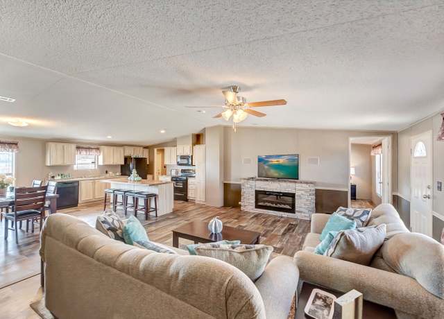 Property at 4750 Andrews Hwy #1, Odessa, TX 79762, 3 beds, 2 baths