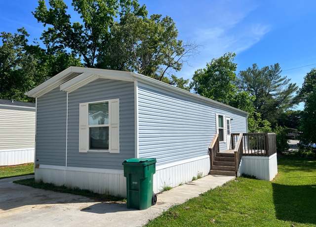 Property at 117 Keithway Ln, Knoxville, TN 37918, 2 beds, 1 bath