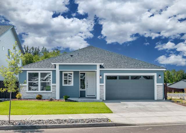 Property at 763 NW 29th St, Battle Ground, WA 98604, 3 beds, 2 baths
