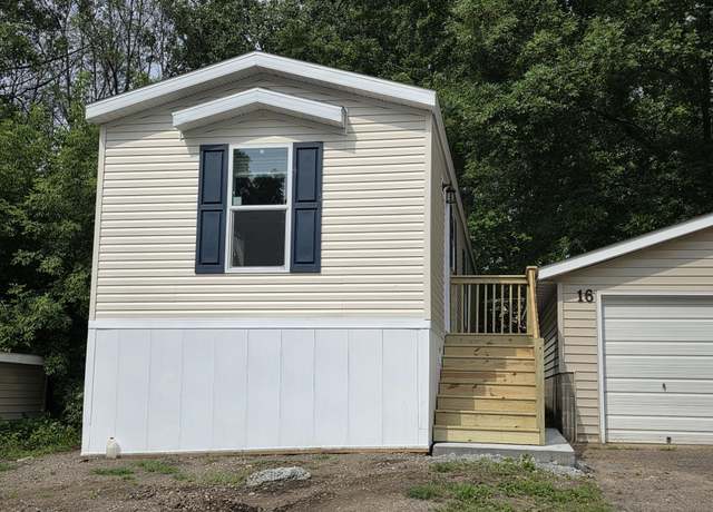 Property at 16 Thomas Ln, Chaska, MN 55318, 2 beds, 1 bath