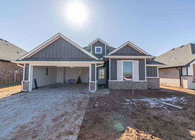 Property at 9220 NW 86th St, Yukon, OK 73099, 3 beds, 2 baths