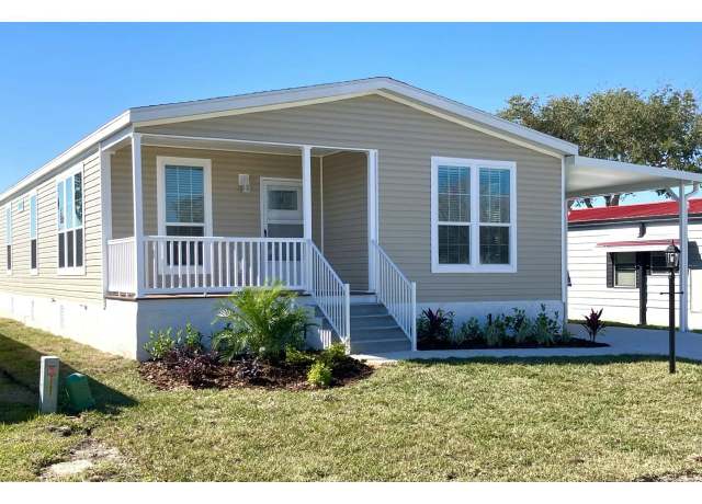 Property at 89 Sea Fern Dr, Leesburg, FL 34788, 2 beds, 2 baths