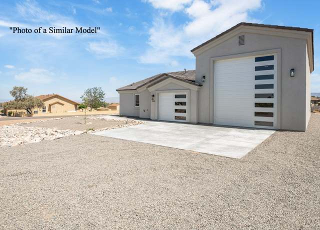 Property at 10083 Larkspur Dr, Kingman, AZ 86401, 2 beds, 2 baths