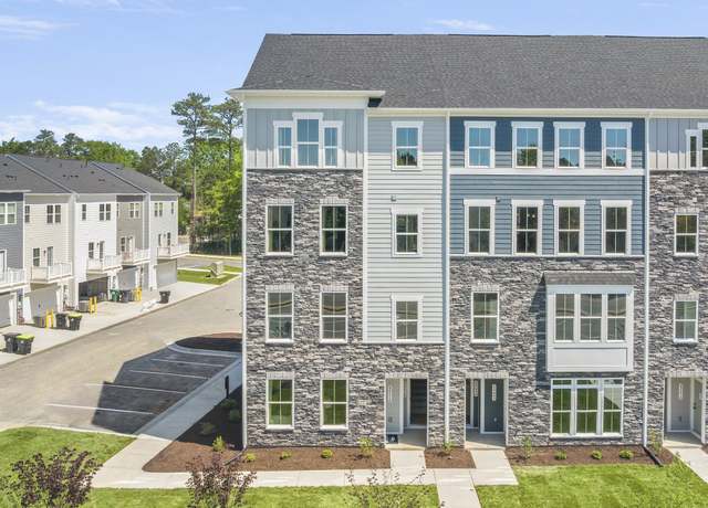 Property at 8046 Lake Laurel Ln Unit B, Glen Allen, VA 23060, 3 beds, 2.5 baths