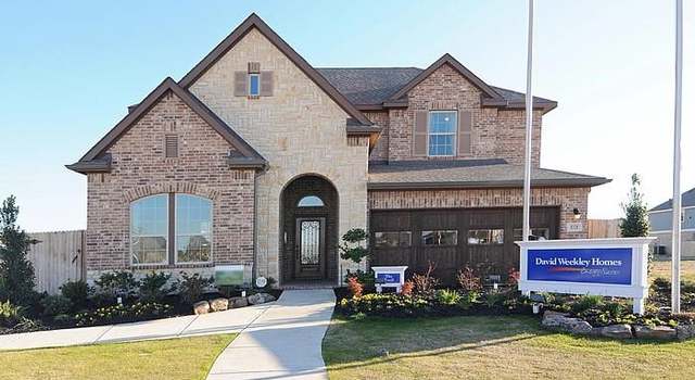 Property at Jewel Plan, Fort Worth, TX 76112, 4 beds, 3 baths