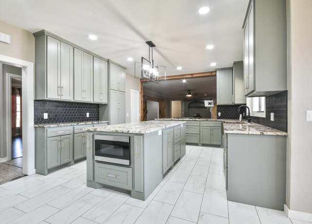 Property at 1312 Mccasland Pkwy, Duncan, OK 73533, 3 beds, 3 baths