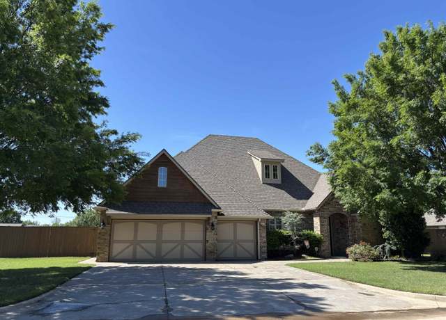 Property at 2110 Ranchview Ct, Duncan, OK 73533, 3 beds, 2.5 baths
