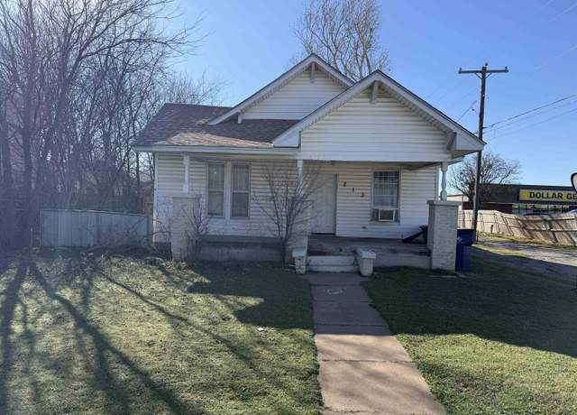 Property at 243 S 9th, Duncan, OK 73533, 3 beds, 2 baths