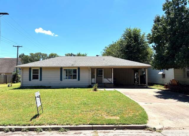 Property at 708 W Elm Ave, Duncan, OK 73533, 4 beds, 2.5 baths