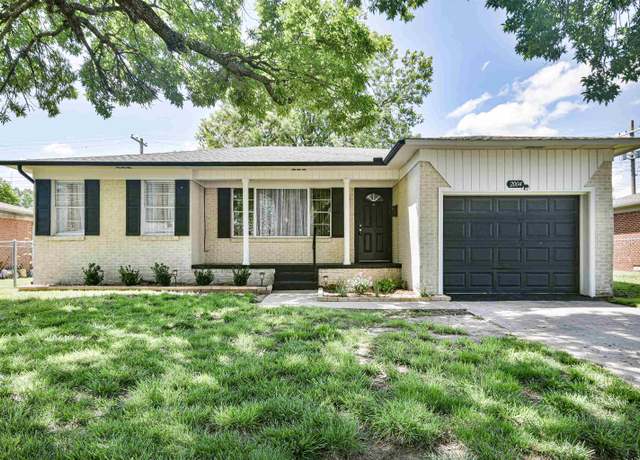 Property at 2004 W Randall Ave, Duncan, OK 73533, 3 beds, 1 bath