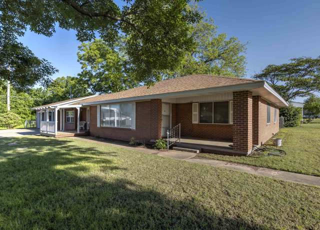 Property at 1125 Peck Ave, Duncan, OK 73533, 2 beds, 2 baths