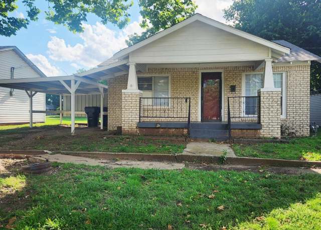 Property at 209 S 5th, Marlow, OK 73055, 3 beds, 2 baths