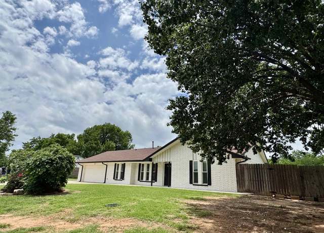 Property at 1303 N Harville, Duncan, OK 73533, 3 beds, 2 baths