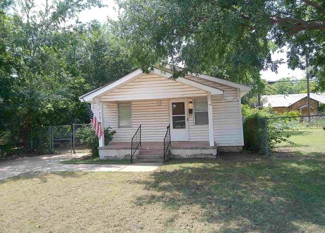Property at 207 S 7th, Duncan, OK 73533, 2 beds, 1 bath