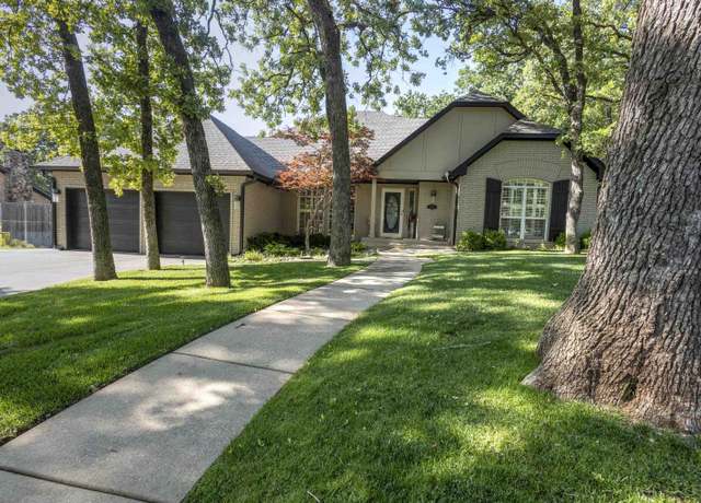 Property at 1009 Timbercreek Dr, Duncan, OK, 3 beds, 2.5 baths