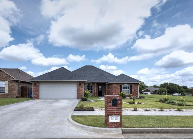 Property at 3013 Erica Cir, Duncan, OK, 3 beds, 2 baths