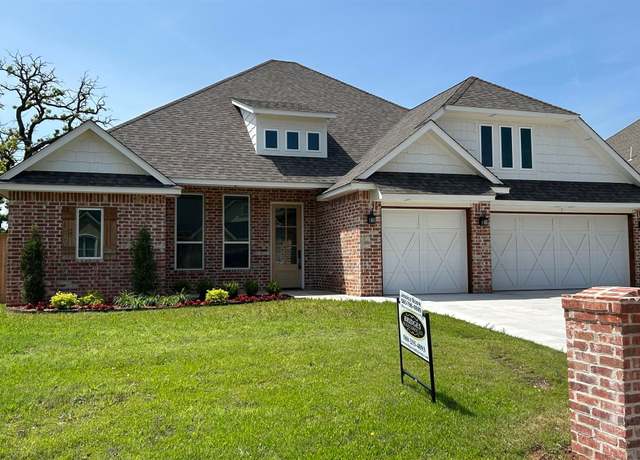 Property at 3005 Foxboro, Duncan, OK 73533, 4 beds, 2.5 baths