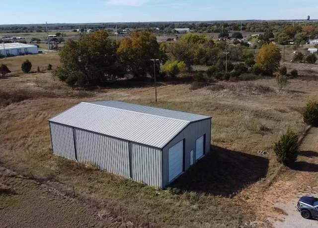 Property at 1001 E D, Waurika, OK