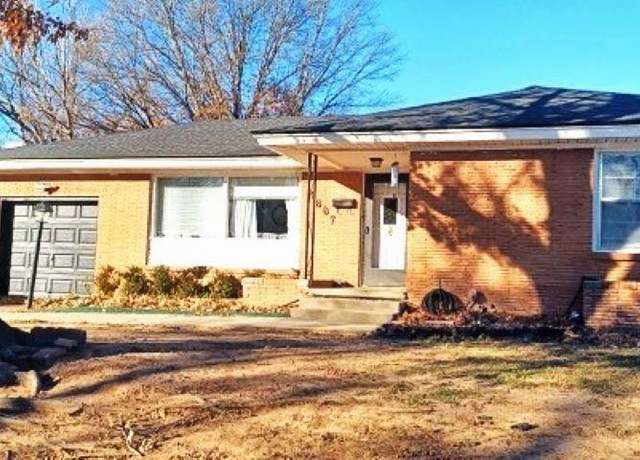 Property at 1807 W Chisholm Dr, Duncan, OK 73533, 3 beds, 2 baths