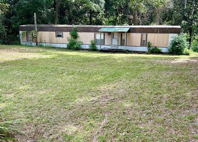 Property at 303 Smokehouse Rd, Vienna, GA 31092, 2 beds, 2 baths