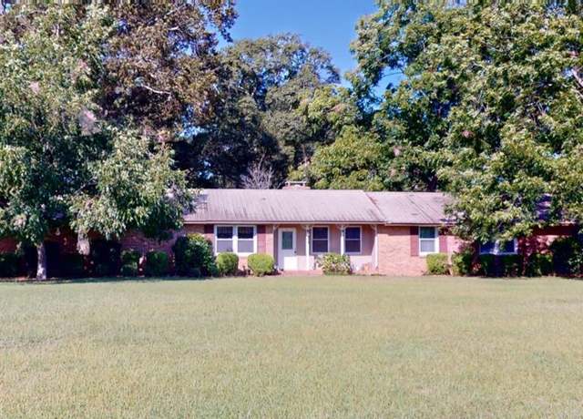 Property at 2697 Drayton Rd, Vienna, GA 31092, 5 beds, 4 baths