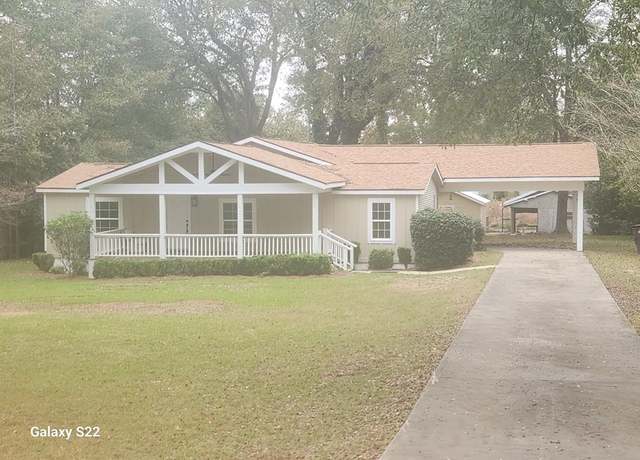 Property at 109 Gary Brewer Rd, Cobb, GA 31735, 4 beds, 2 baths