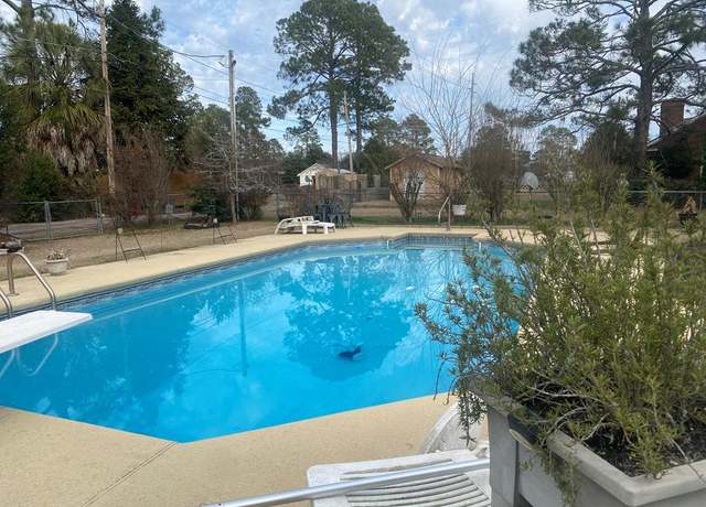 Property at 615 E 28th Ave, Cordele, GA 31015, 3 beds, 2 baths