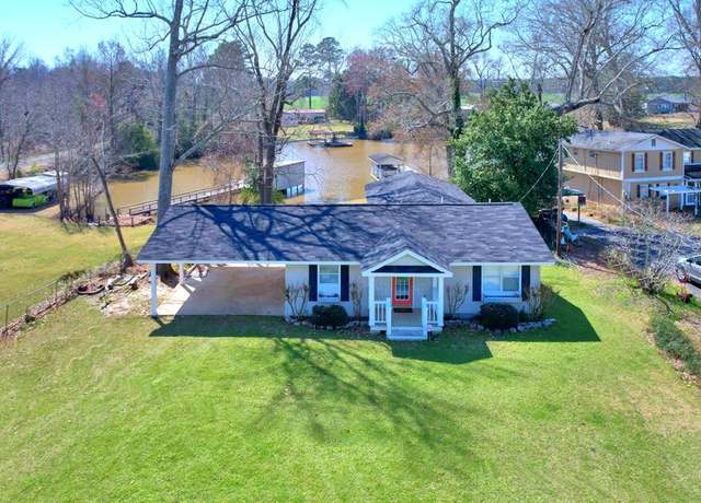 Property at 782 Spring Creek Rd, Warwick, GA 31796, 3 beds, 2 baths