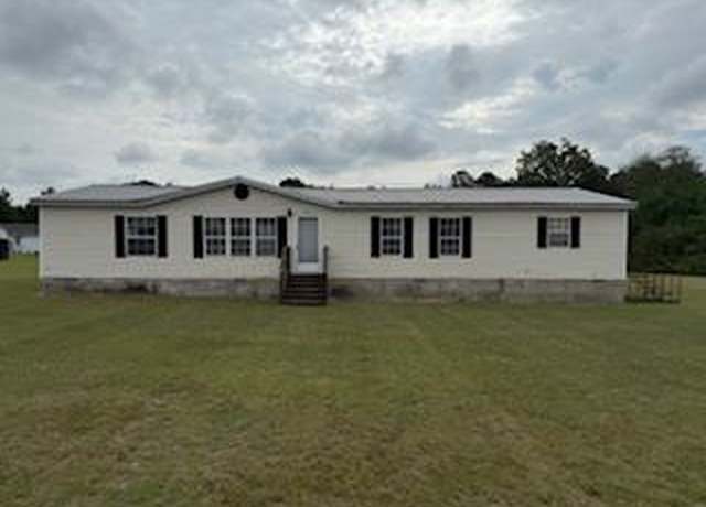 Property at 141 Ruby St, Cordele, GA 31015, 3 beds, 2 baths