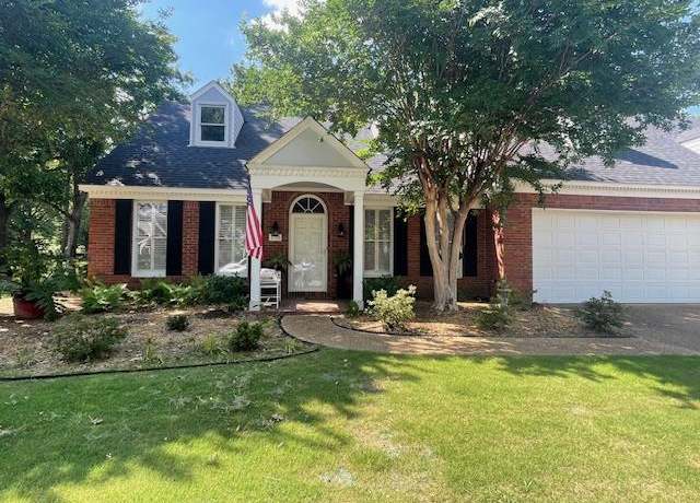 Property at 108 Bayou Oaks Cir, Greenville, MS 38701, 2 beds, 3.5 baths