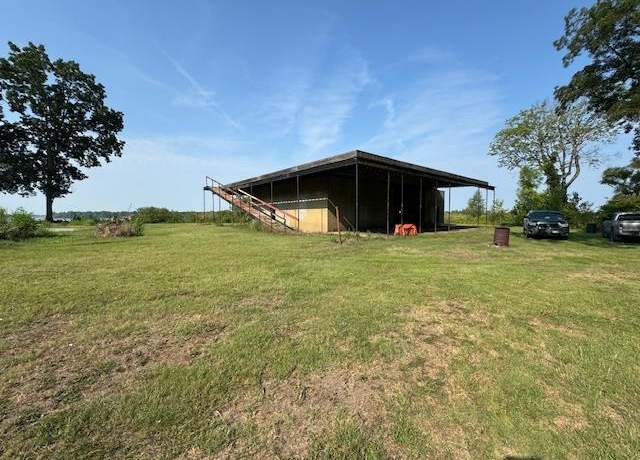 Property at 1833 S Lake Ferguson Rd, Greenville, MS 38701