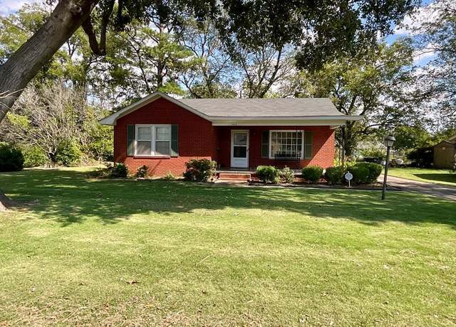 Property at 1564 S Main, Greenville, MS 38701, 2 beds, 1 bath