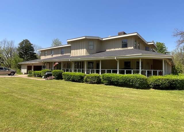 Property at 97 Southside Rd, Greenville, MS 38701, 5 beds, 6 baths