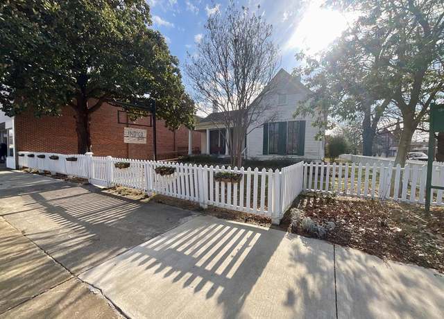 Property at 503 Washington Ave, Greenville, MS 38701, 1 bed, 1.5 baths