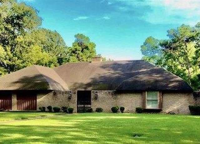 Property at 1976 Mcclain, Greenville, MS 38701, 4 beds, 3 baths
