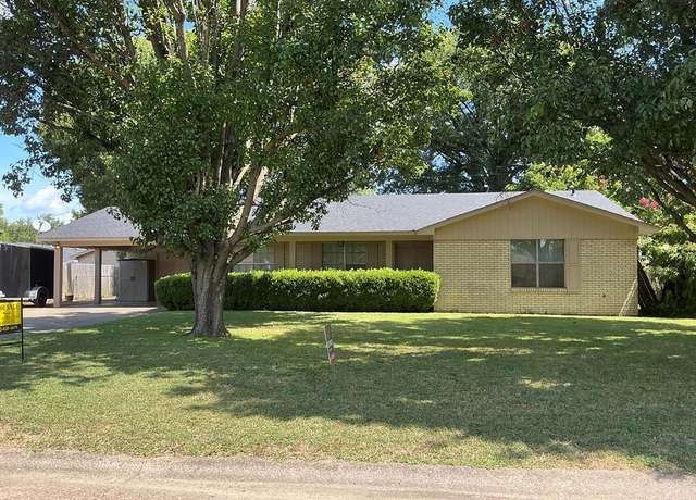 Property at 358 Fava Dr, Greenville, MS 38701, 3 beds, 2 baths